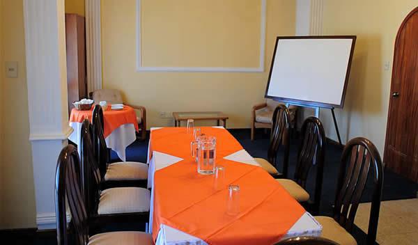 Hotel Osira 3*